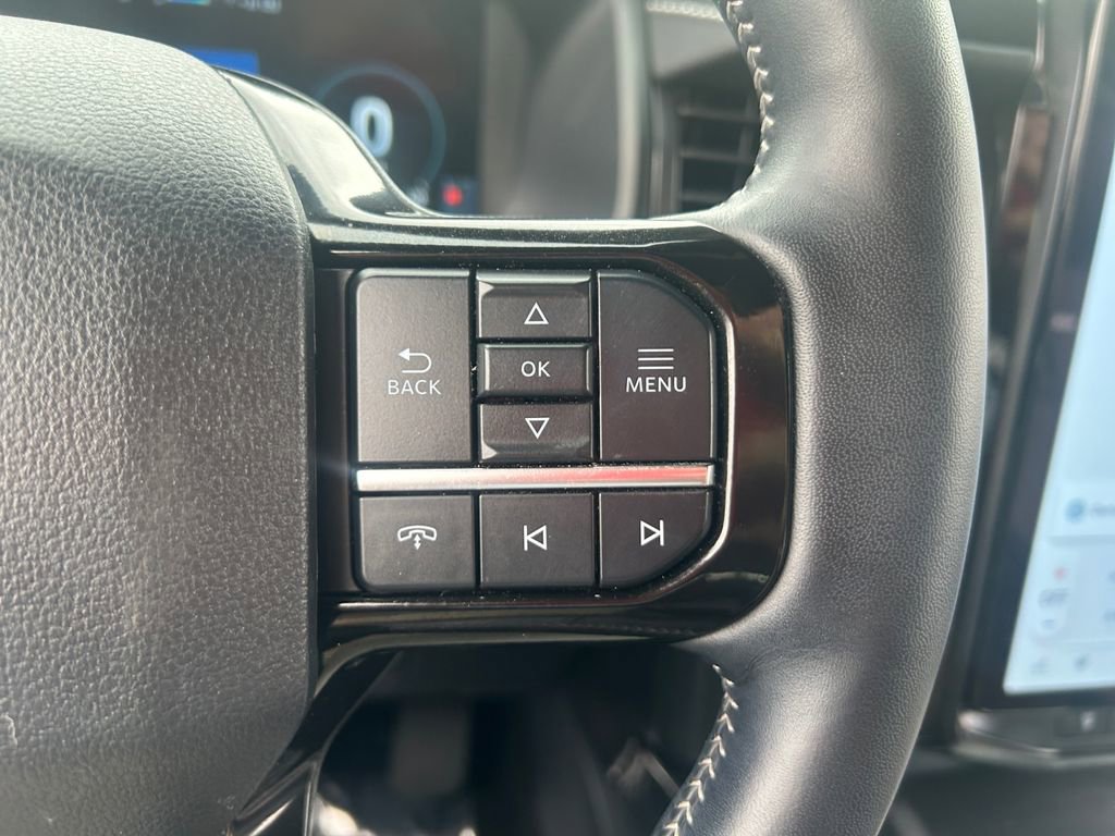 Used 2025 Ford F150 Lightning Platinum image 22