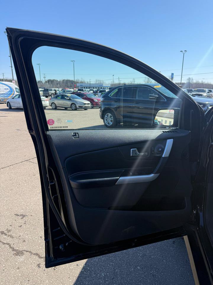 Used 2011 Ford Edge Sport w/ Canadian Touring Pkg AWD/4WD image 10