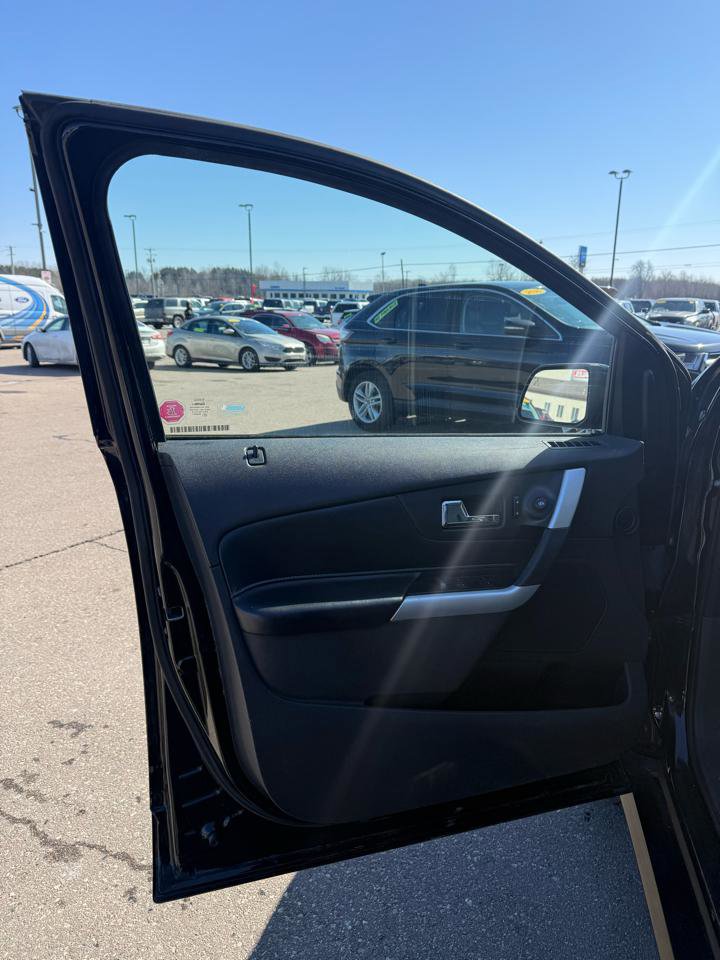 Used 2011 Ford Edge Sport w/ Canadian Touring Pkg AWD/4WD image 10