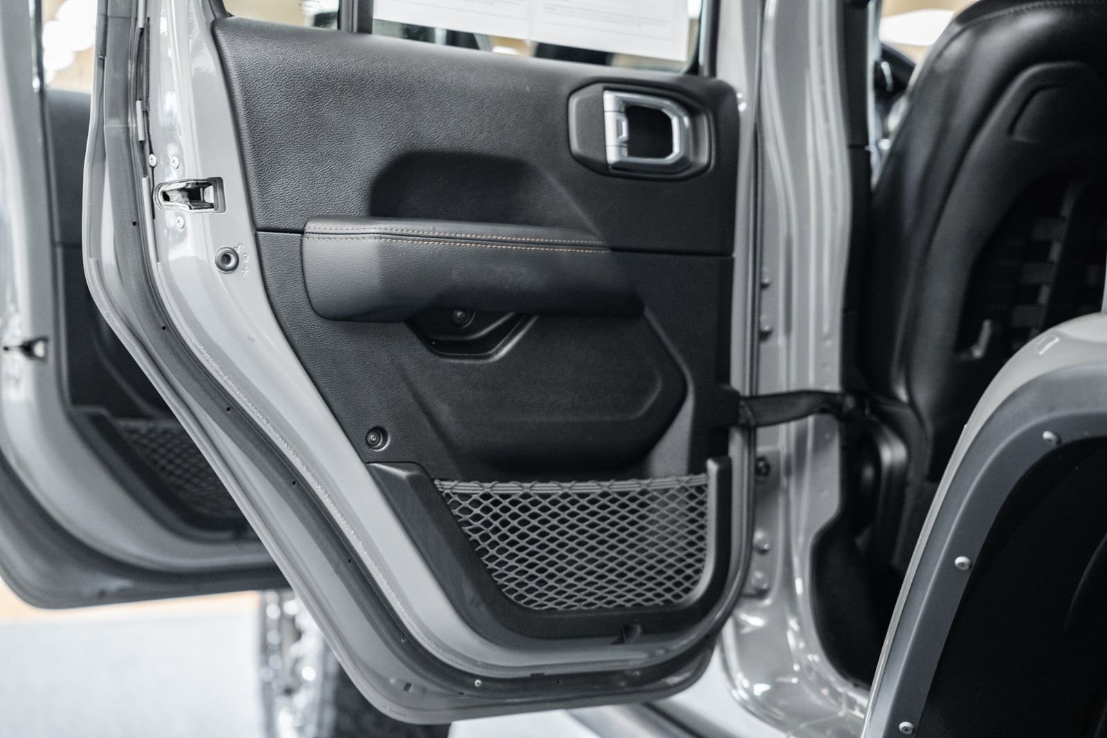 Used 2023 Jeep Wrangler Rubicon 392 image 44