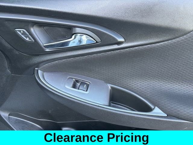 Used 2023 Chevrolet Malibu LT image 41