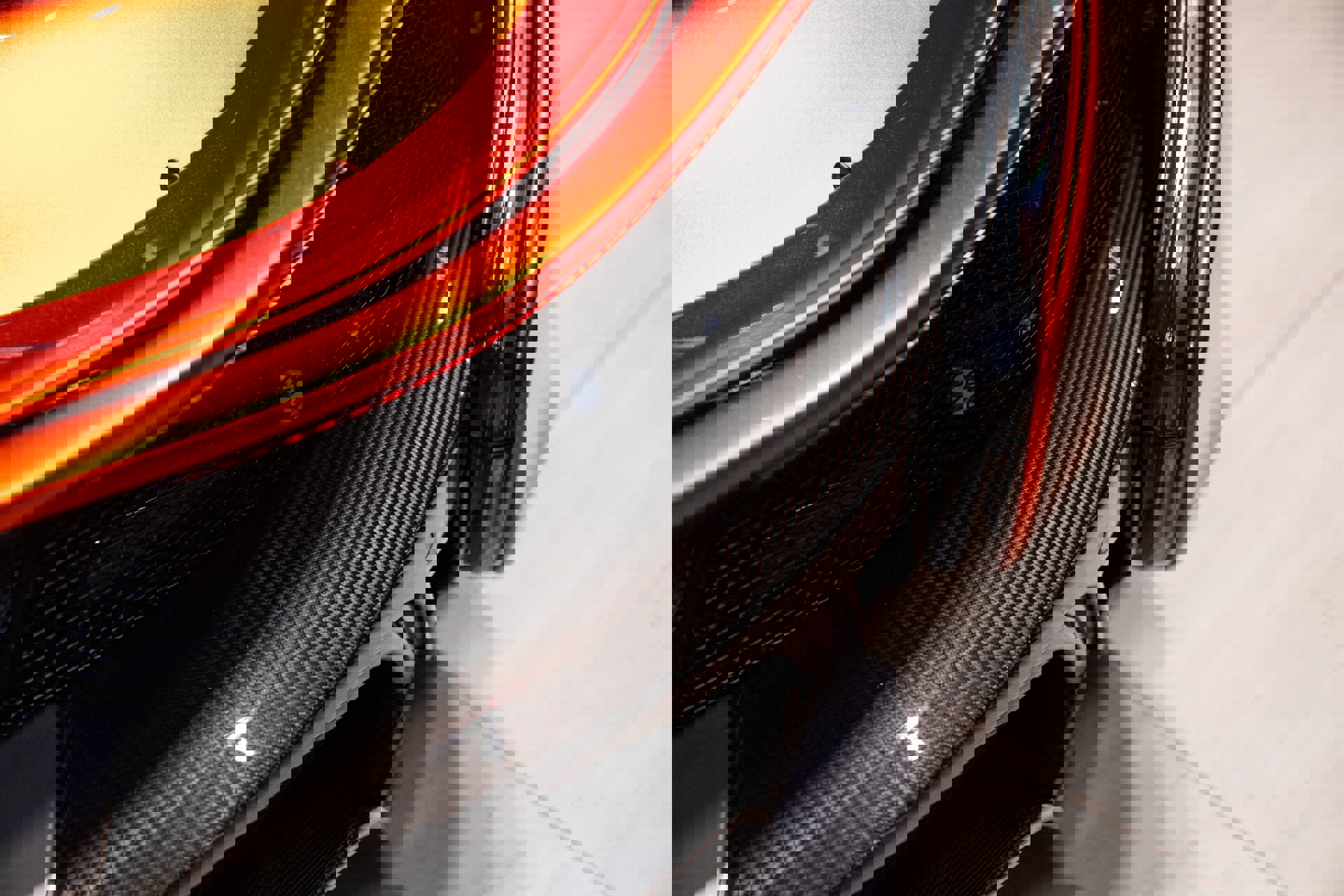 Used 2014 McLaren P1 image 22