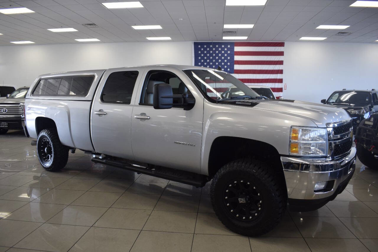 Used 2012 Chevrolet Silverado 3500 LTZ w/ LTZ Plus Package image 2