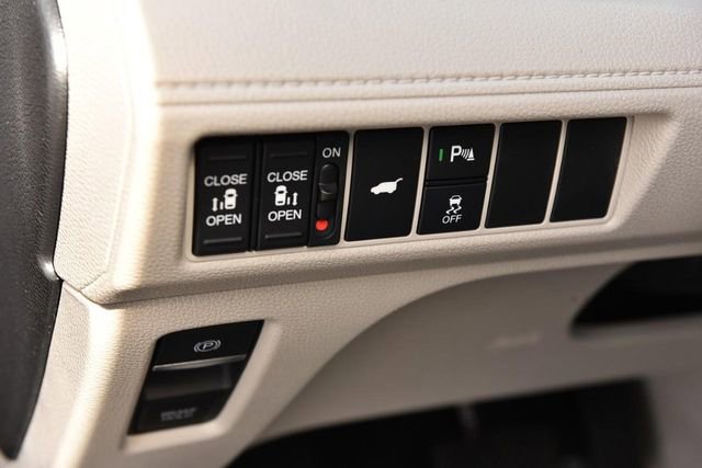 New 2026 Honda Odyssey Touring image 11