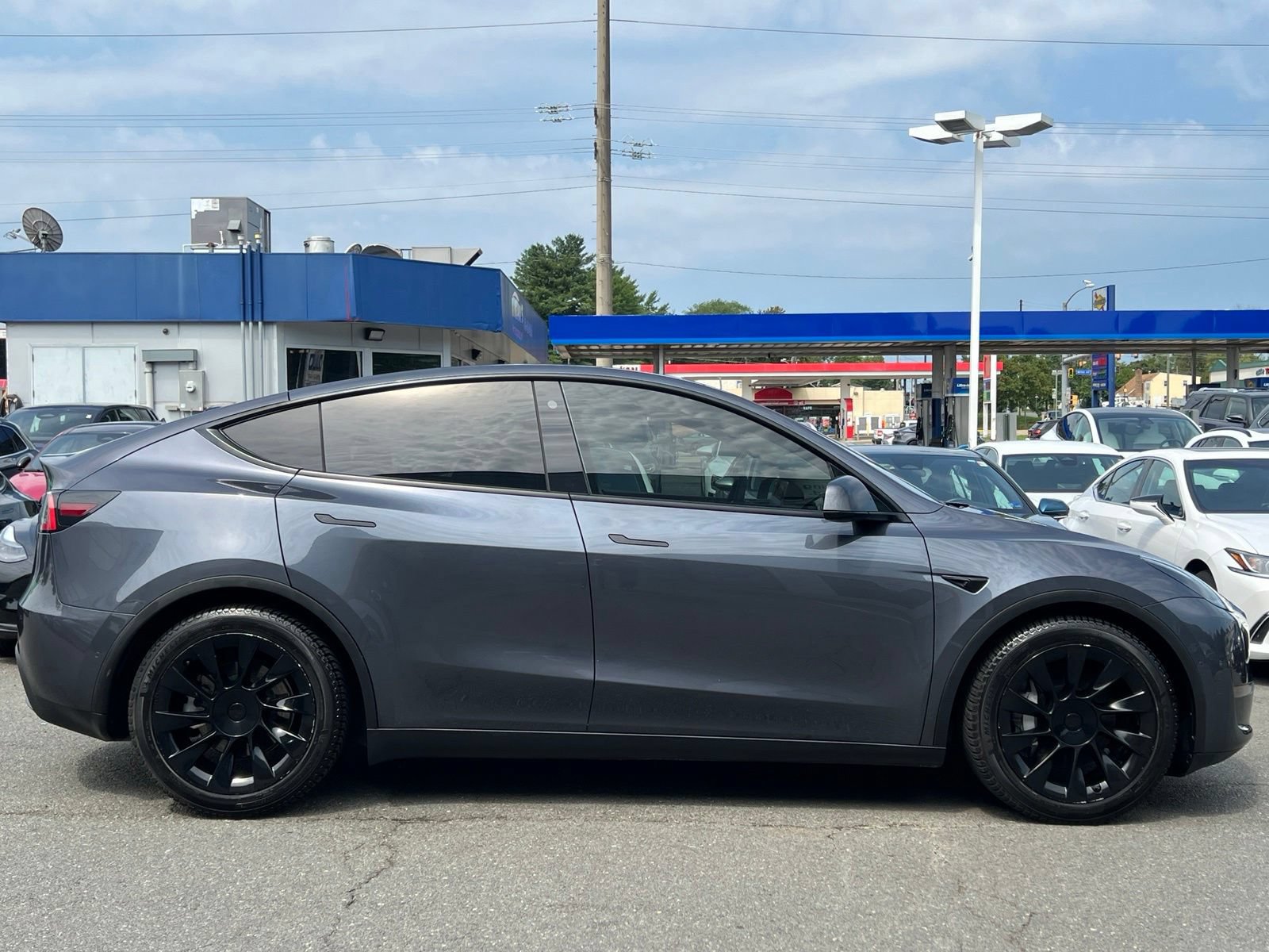 Used 2021 Tesla Model Y Long Range AWD/4WD image 12