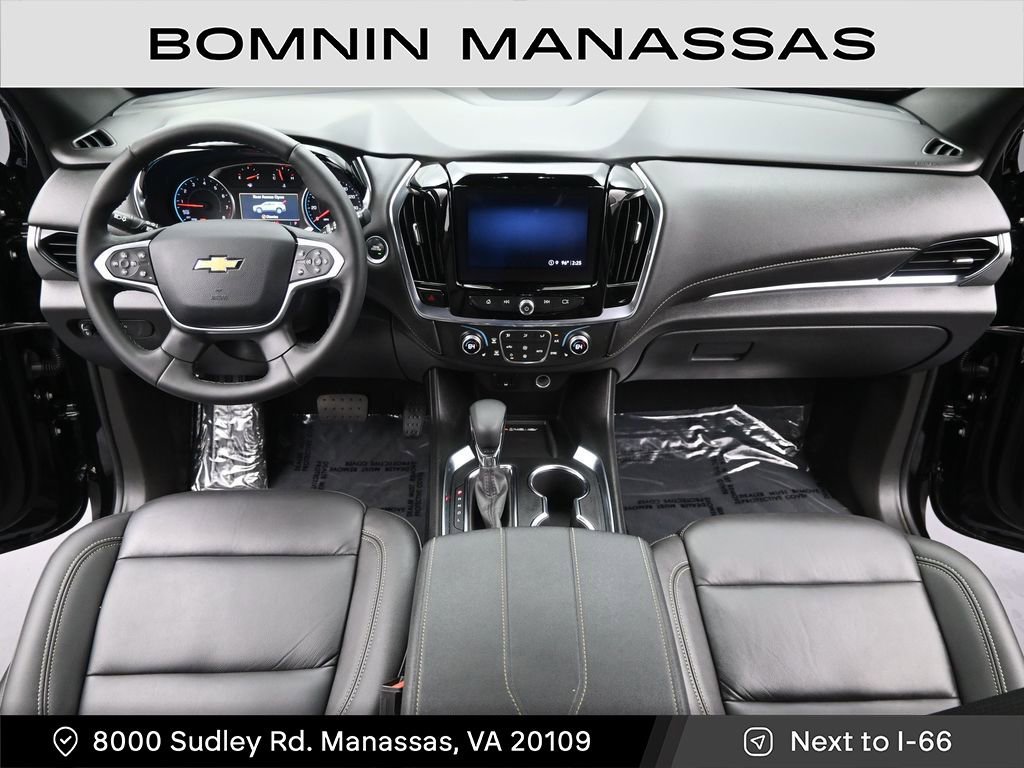 Used 2023 Chevrolet Traverse LT AWD/4WD image 18