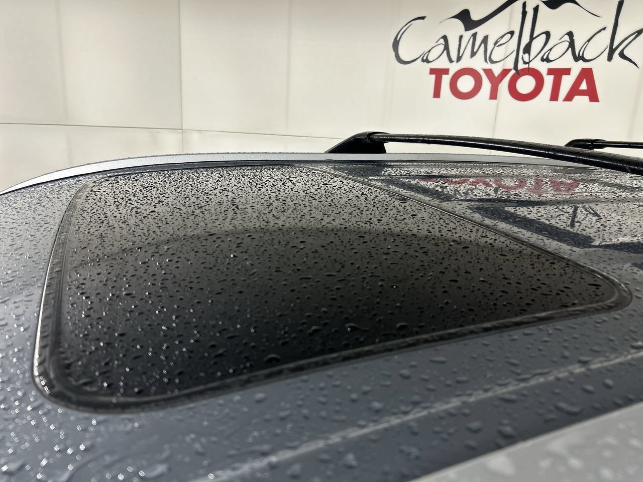 Used 2023 Toyota Highlander XLE FWD image 11