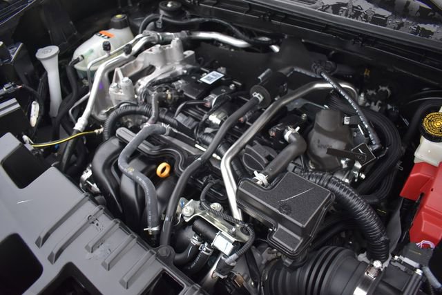 Used 2025 Nissan Kicks S AWD/4WD image 31