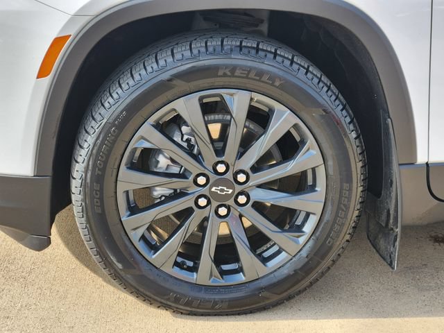 Used 2022 Chevrolet Traverse RS FWD image 18