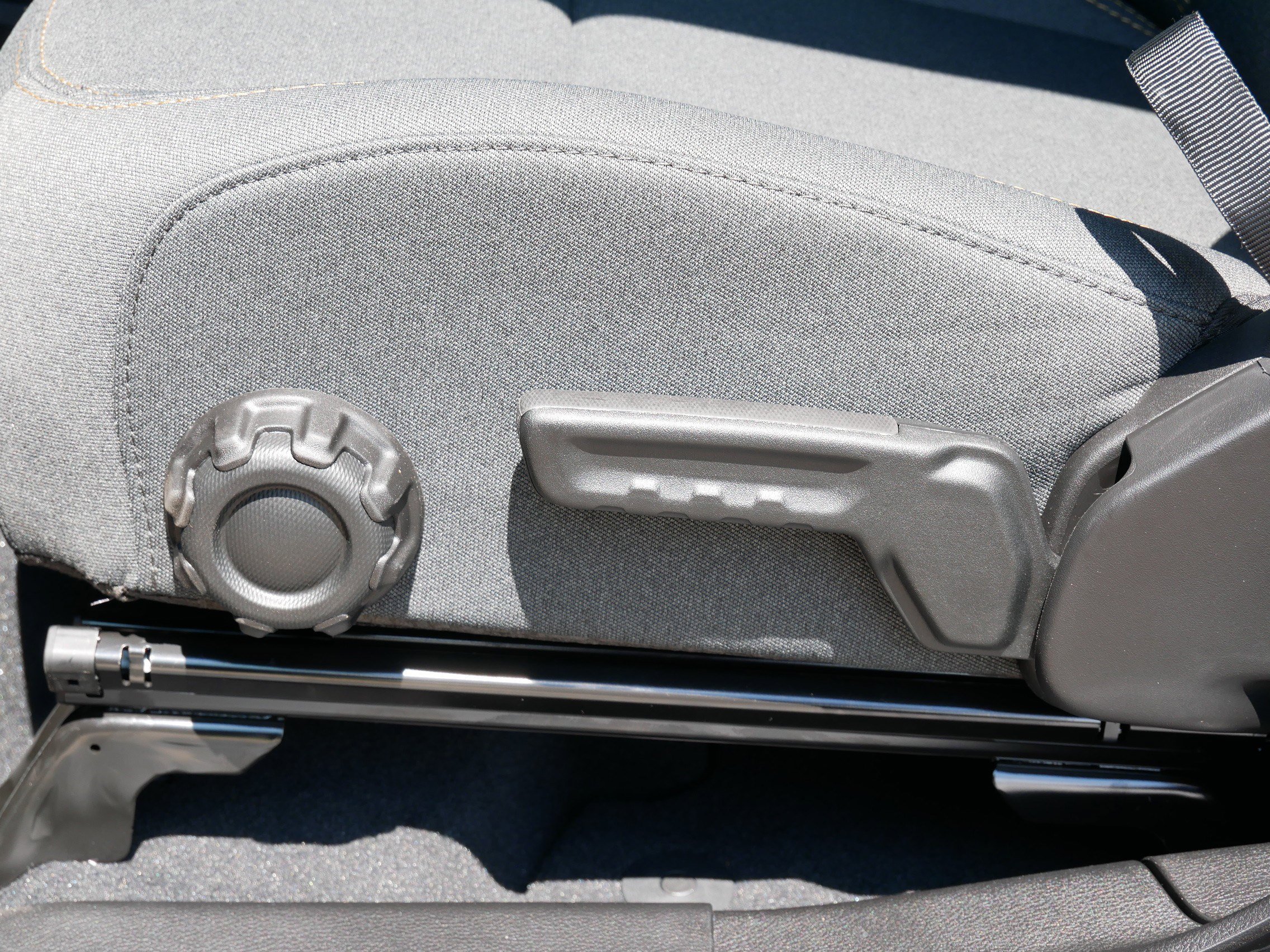 New 2025 Jeep Wrangler Sport S image 12