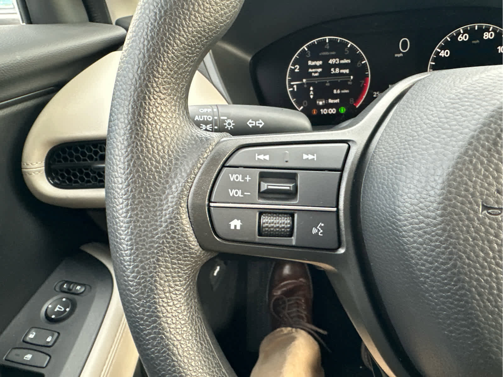 New 2026 Honda HR-V LX image 24