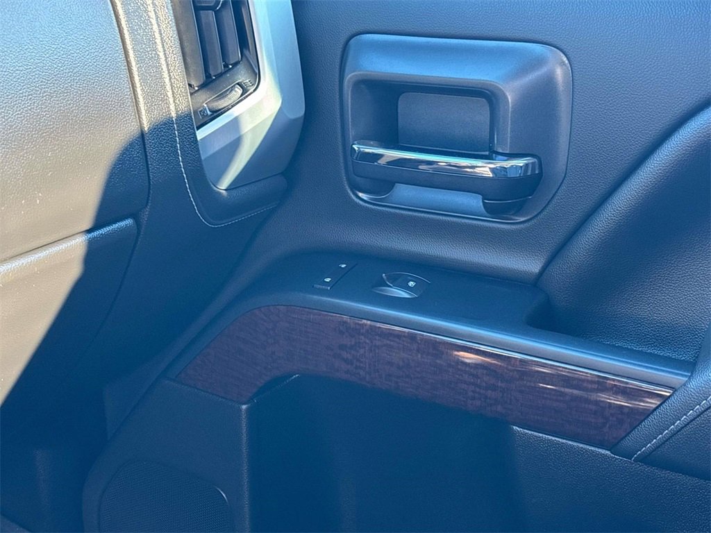 Used 2019 GMC Sierra 2500 SLE image 29