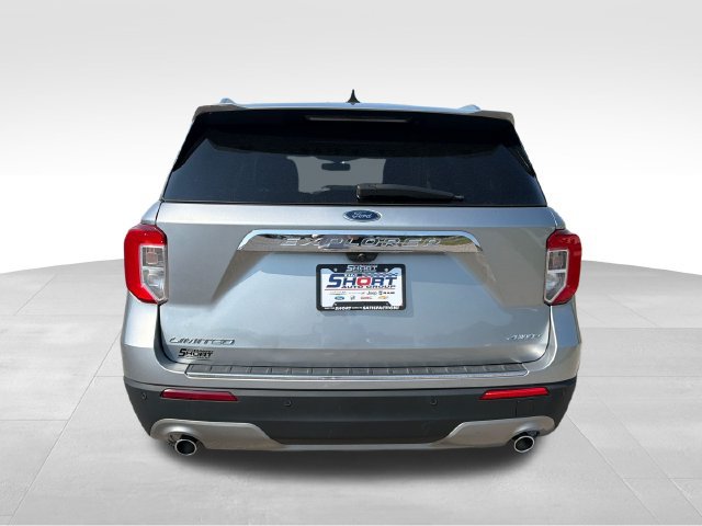 Used 2024 Ford Explorer Limited AWD/4WD image 6