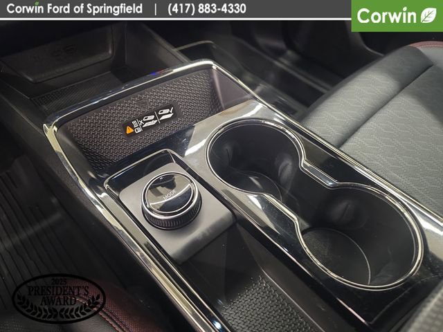 Used 2025 Chevrolet Equinox RS w/ Safety and Technology Package AWD/4WD image 26