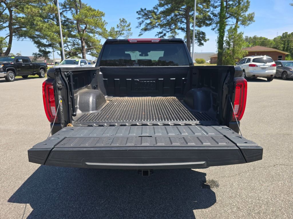Certified 2025 GMC Sierra 1500 SLT AWD/4WD image 12
