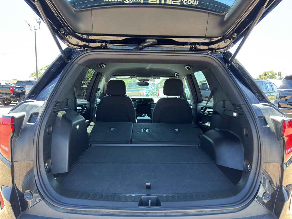 Used 2026 GMC Terrain Elevation FWD image 9
