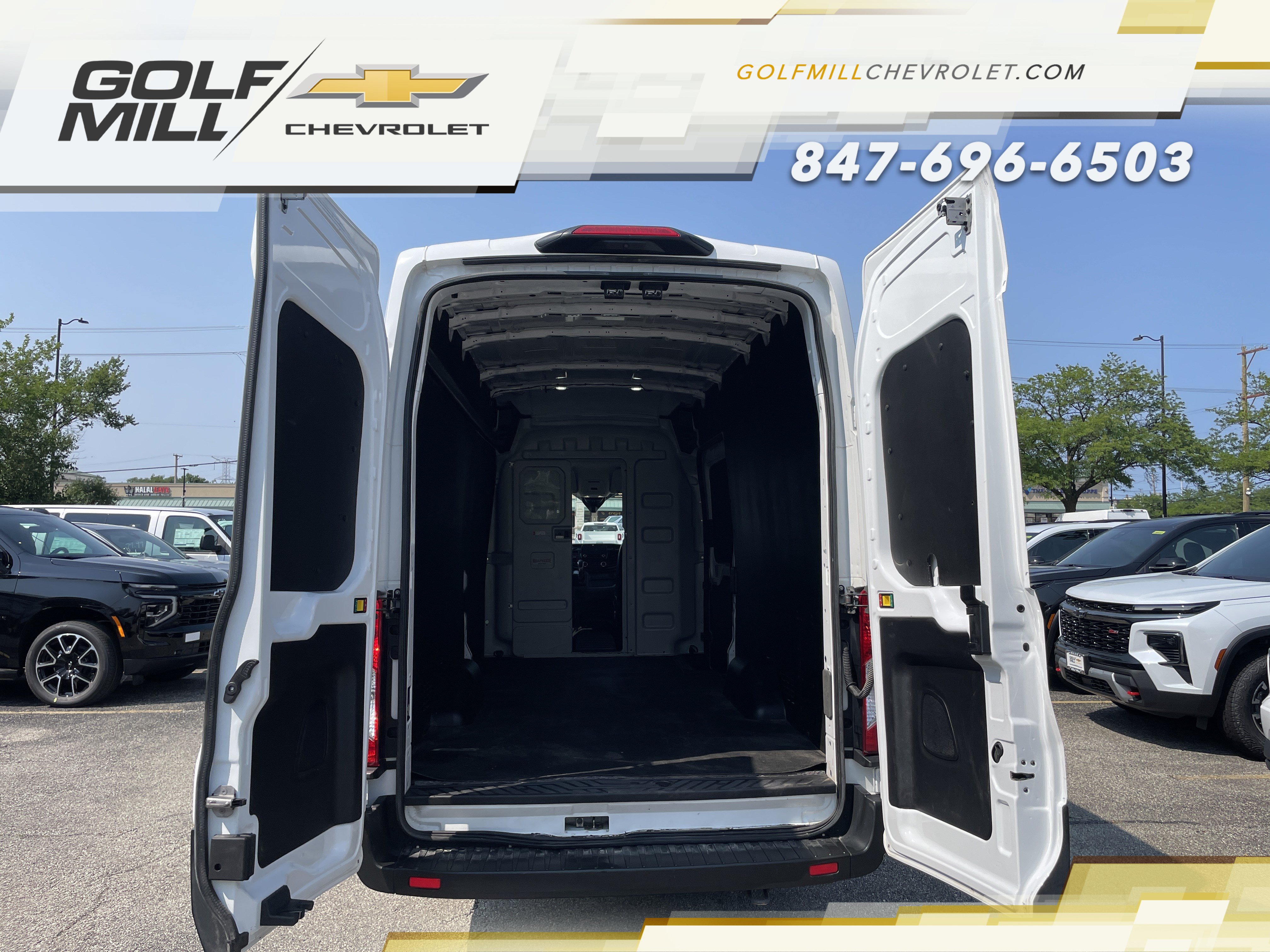 Used 2025 Ford Transit 250 148 High Roof Extended w/ Load Area Protection Package RWD image 10
