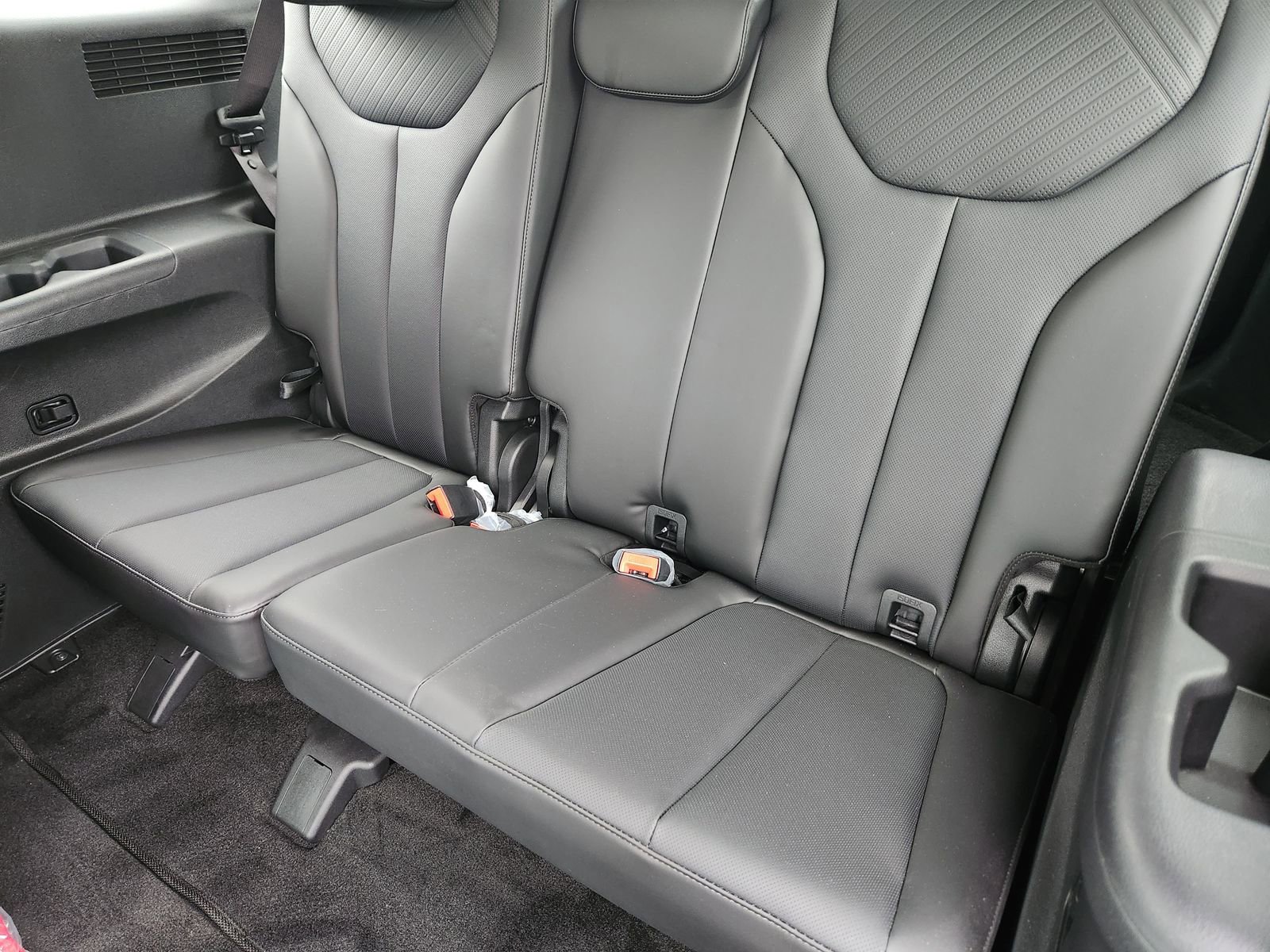 Used 2023 Hyundai Palisade SEL image 39