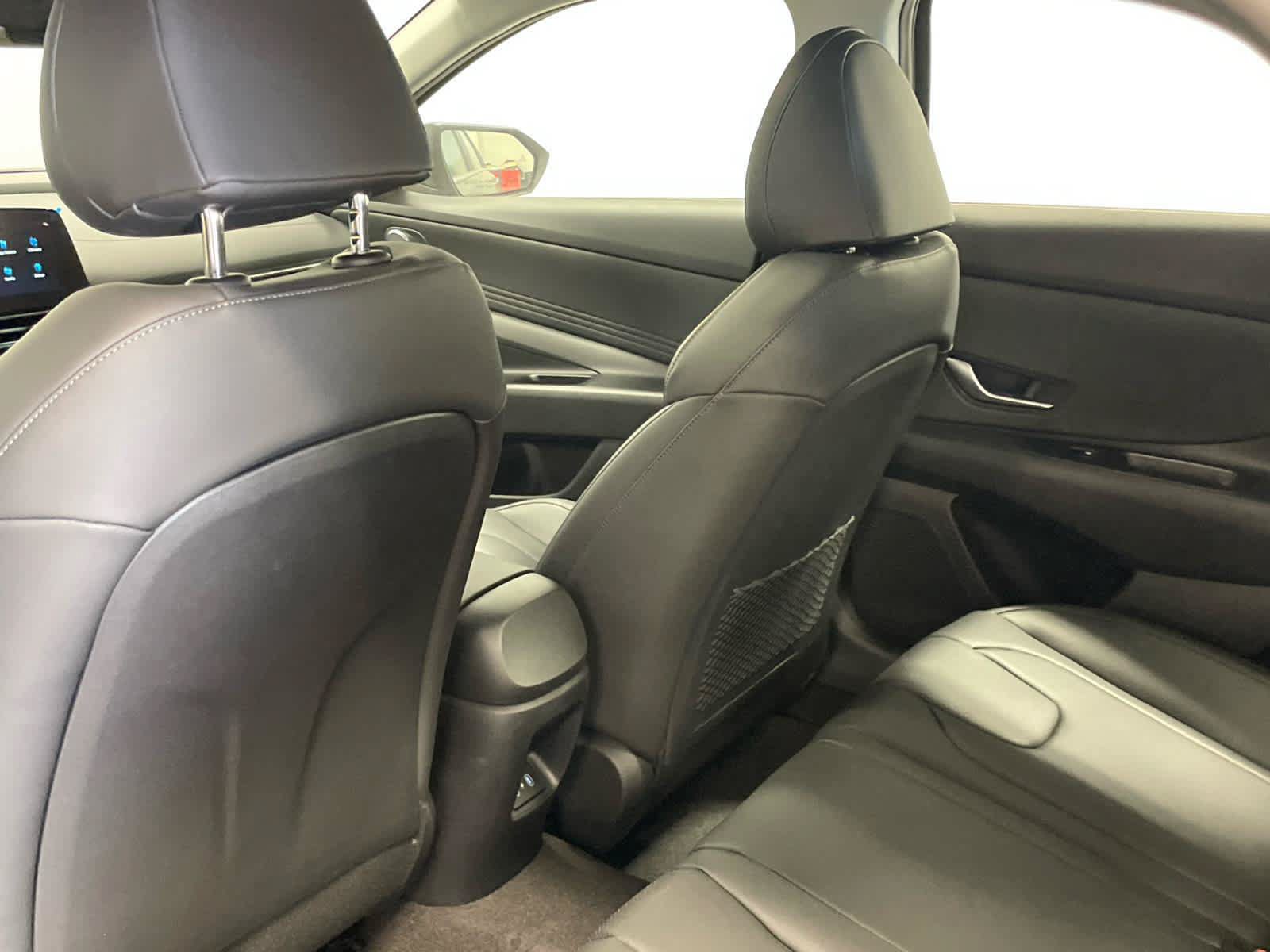 New 2026 Hyundai Elantra Limited FWD image 10
