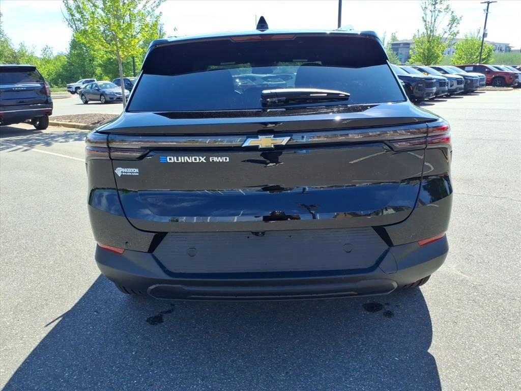 New 2026 Chevrolet Equinox EV LT AWD/4WD image 29