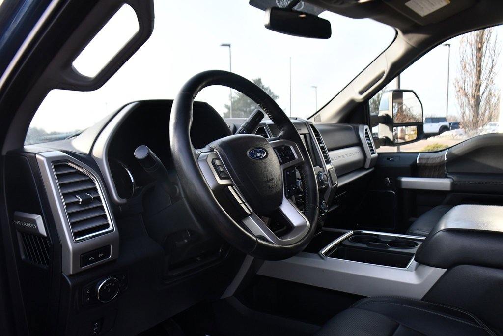 Used 2017 Ford F350 Lariat image 11