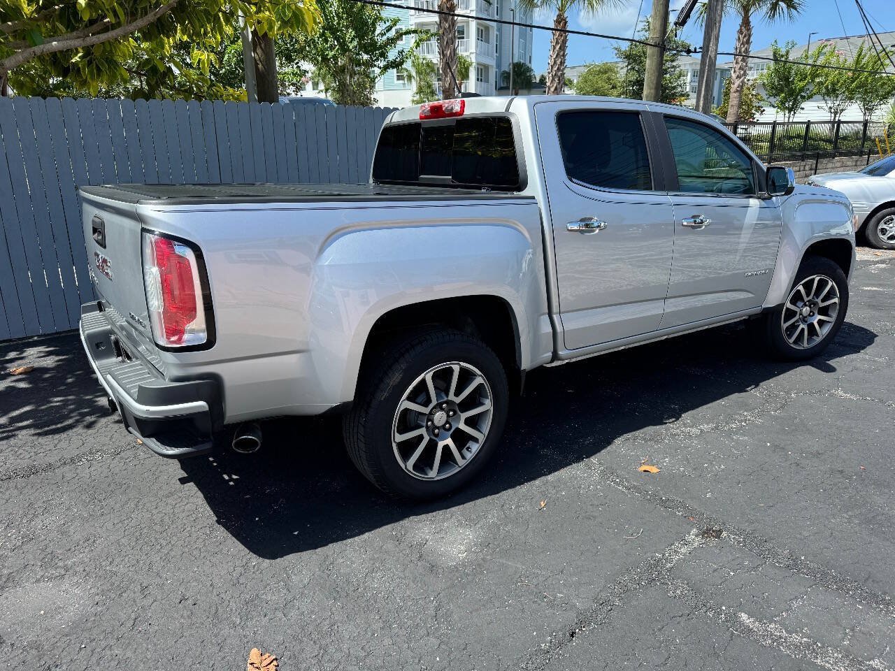 Used 2018 GMC Canyon Denali AWD/4WD image 3