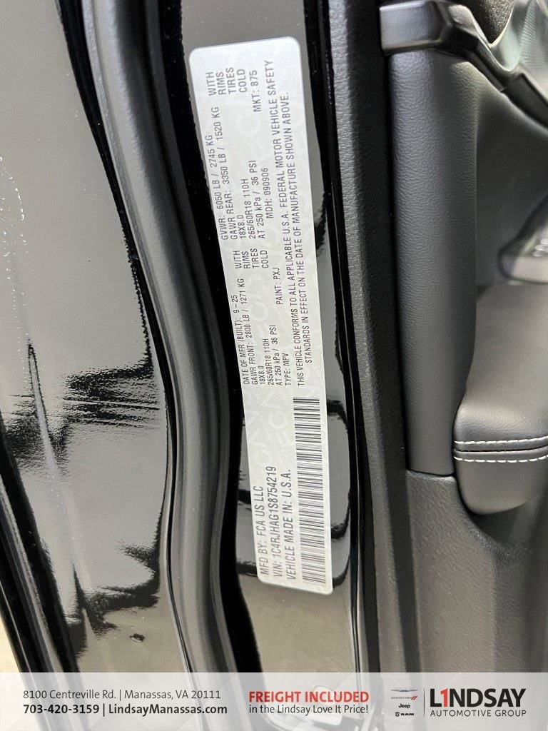 New 2025 Jeep Grand Cherokee Laredo X w/ Luxury Tech Group I image 35