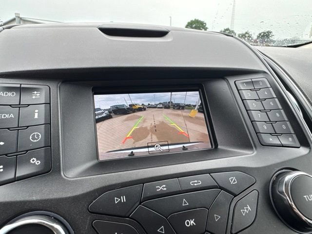 Used 2019 Ford Edge SE FWD image 19