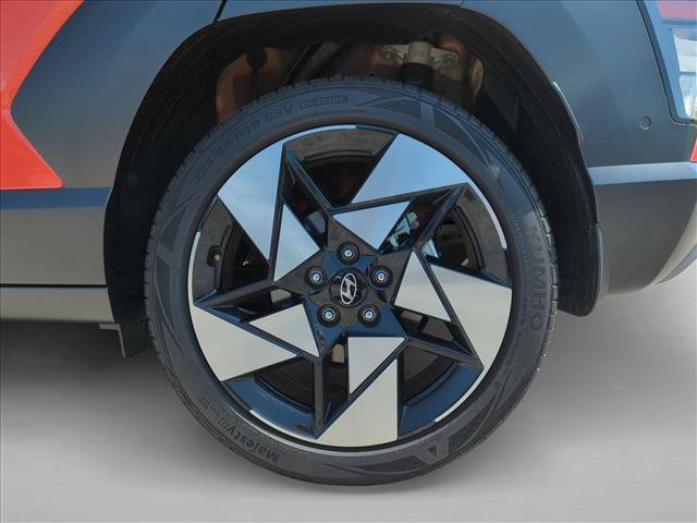 Used 2024 Hyundai Kona Limited FWD image 14