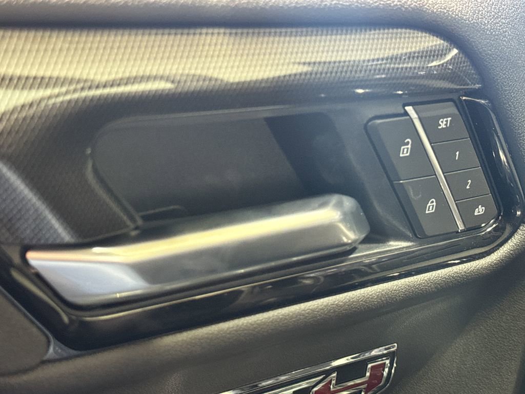 New 2026 GMC Sierra 1500 AT4 w/ AT4 Preferred Package image 40