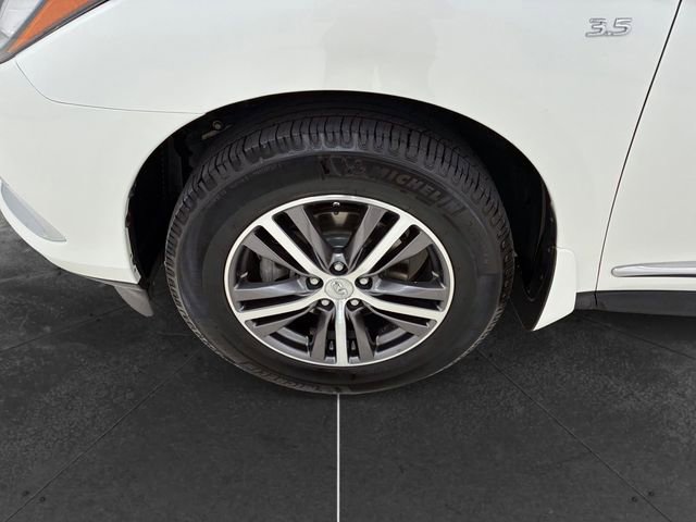 Used 2019 INFINITI QX60 Luxe w/ Essential Package image 9