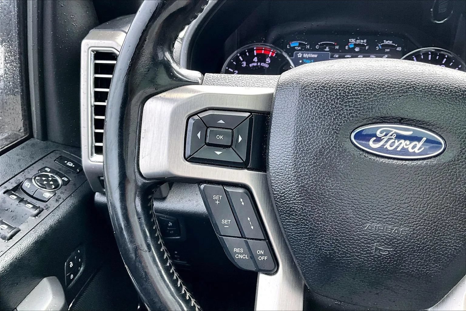 Used 2017 Ford F450 Platinum w/ Platinum Ultimate Package AWD/4WD image 17