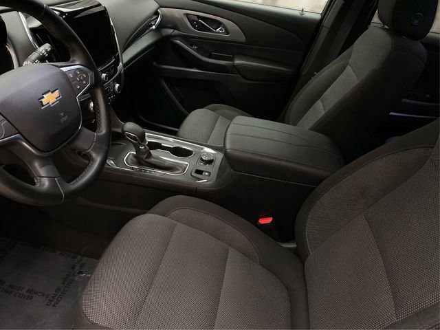Used 2023 Chevrolet Traverse LT image 10
