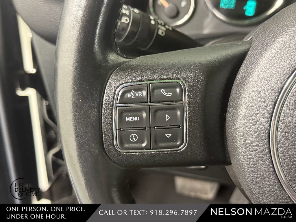 Used 2015 Jeep Wrangler Unlimited Sport w/ Quick Order Package 24S AWD/4WD image 22
