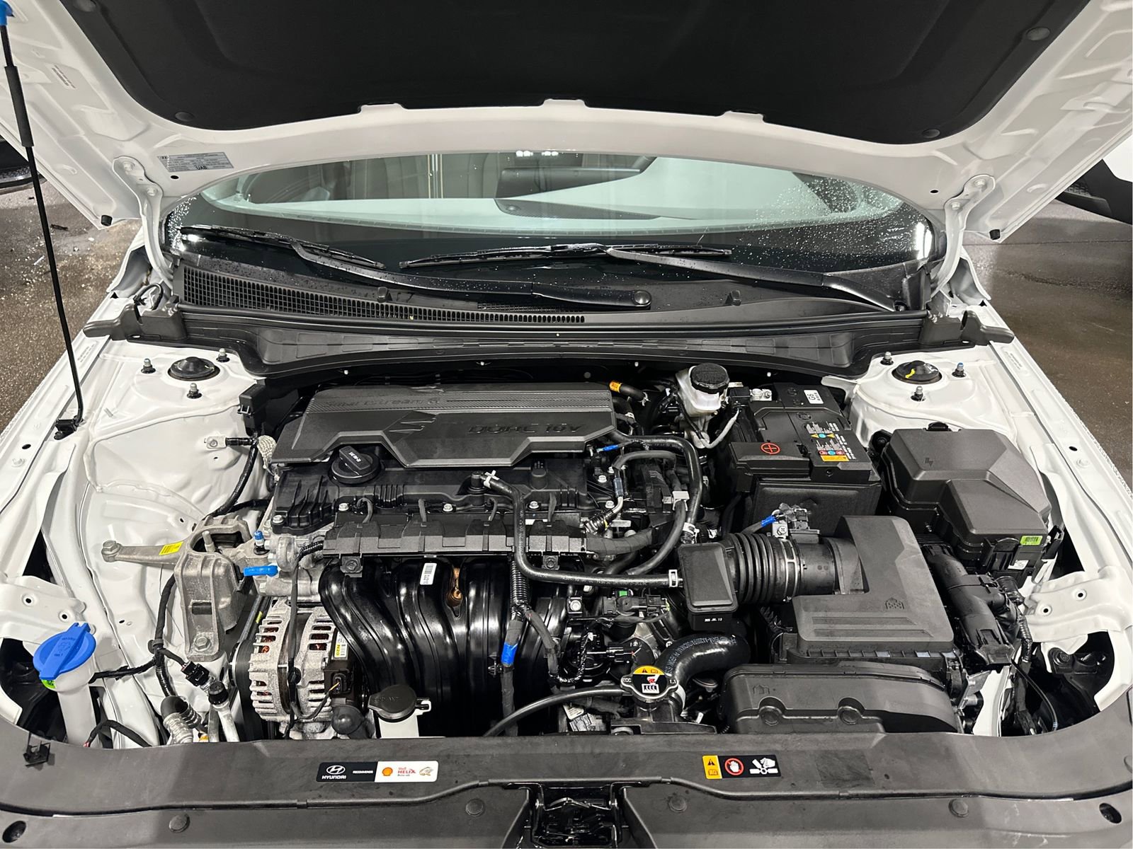 Certified 2025 Hyundai Elantra Sport FWD image 11