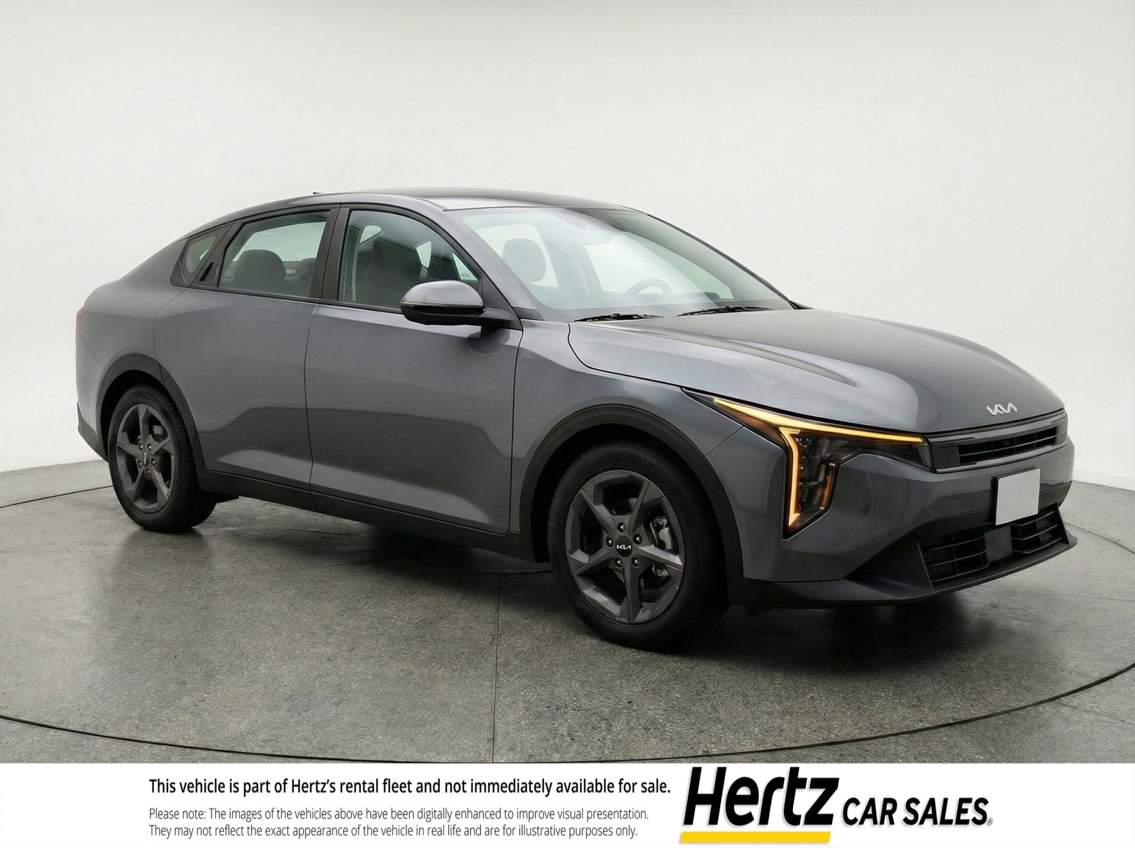 Used 2025 Kia K4 LXS image 1