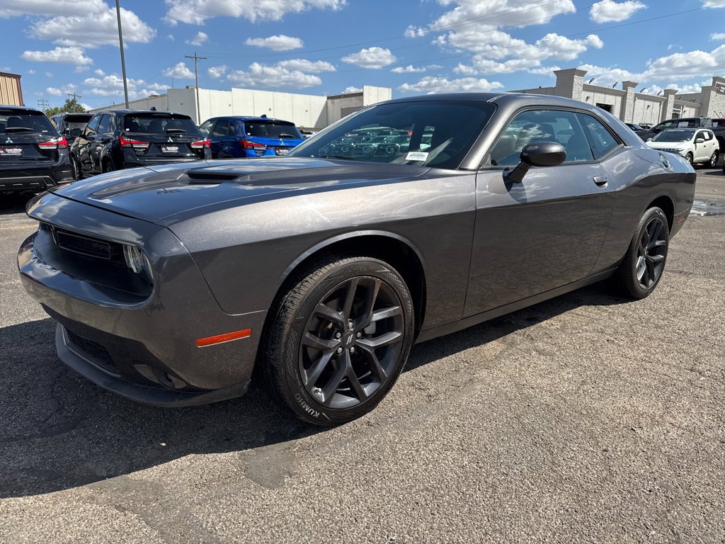 Used 2022 Dodge Challenger SXT w/ Blacktop Package RWD image 3
