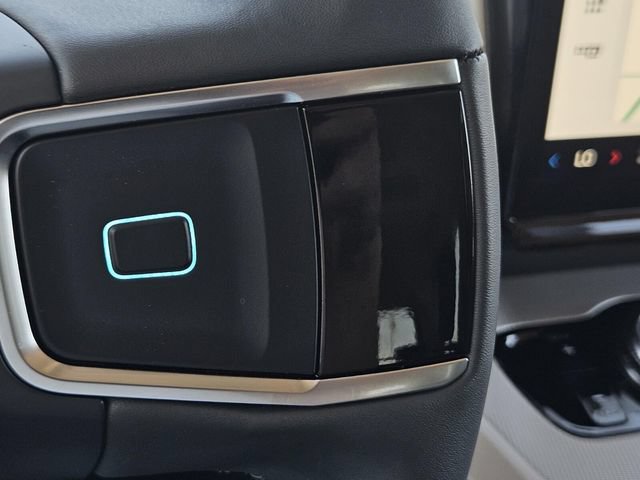 New 2026 Ford Expedition Active RWD image 25