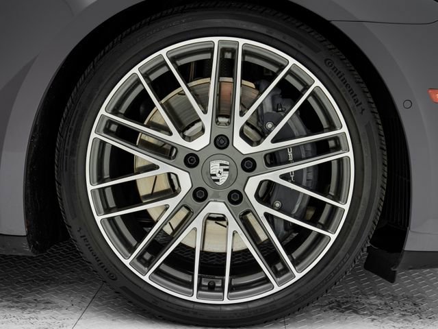 Certified 2025 Porsche Panamera 4 E-Hybrid AWD/4WD image 32