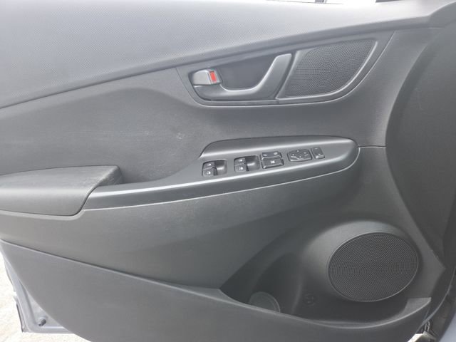 Used 2021 Hyundai Kona SEL image 30