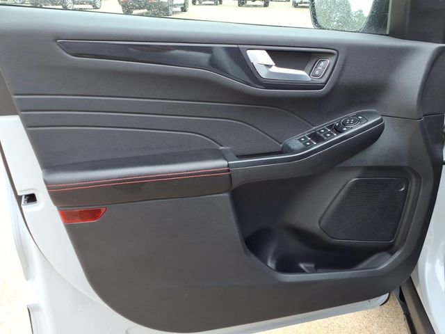 Used 2025 Ford Escape ST-Line AWD/4WD image 19