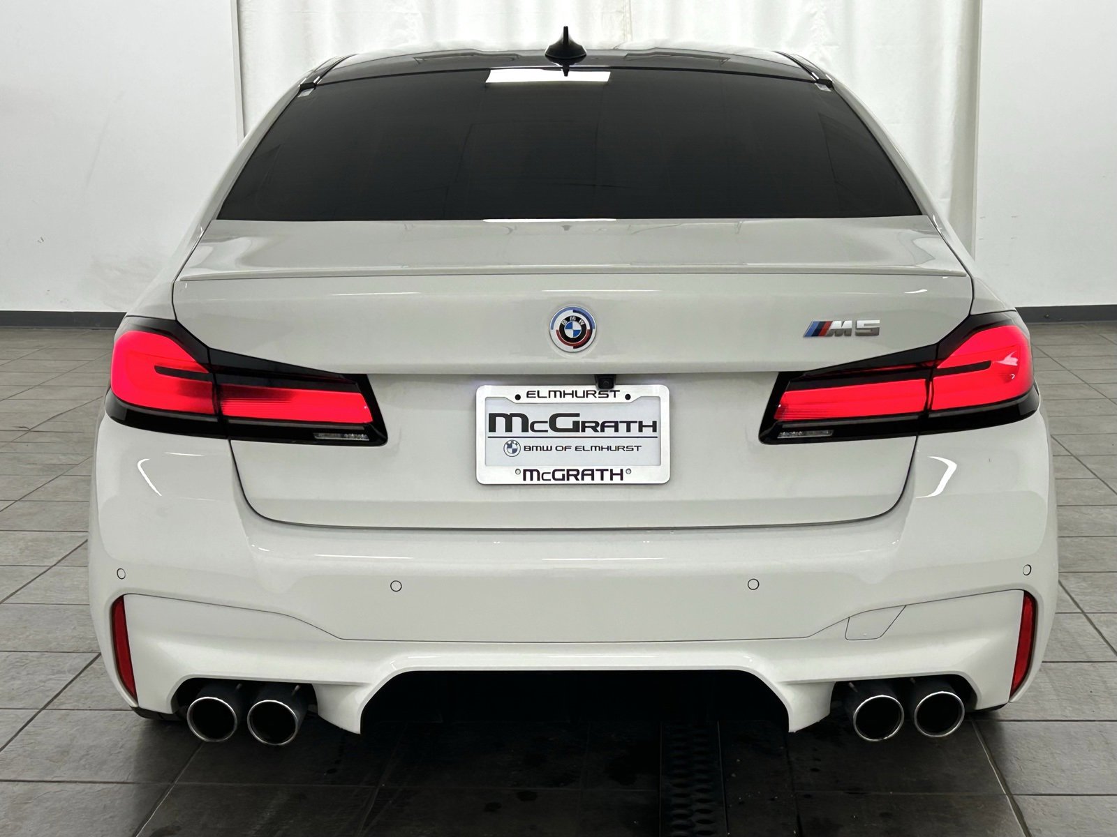Used 2023 BMW M5 Base w/ Executive Package image 6