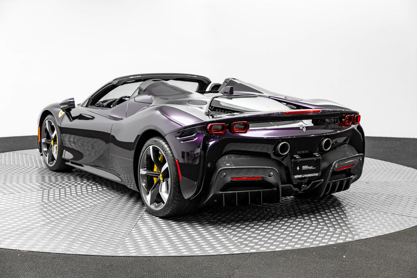 Certified 2024 Ferrari SF90 Spider image 2