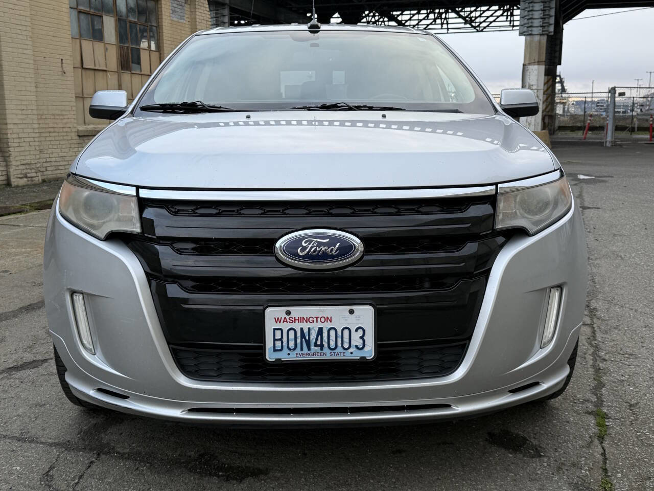 Used 2011 Ford Edge Sport w/ Driver Entry Pkg image 28