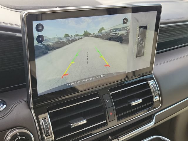 Used 2023 Lincoln Navigator L Black Label AWD/4WD image 5