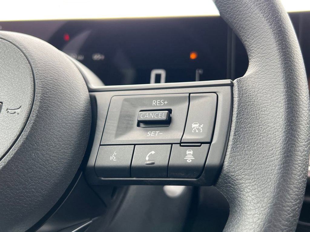 New 2026 Nissan Kicks SV image 12