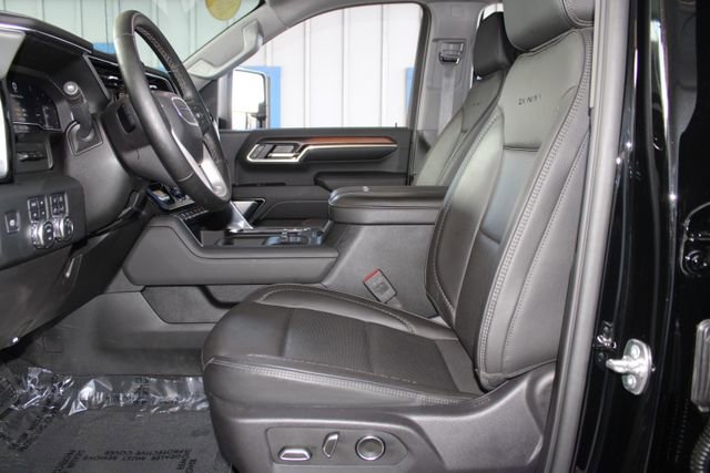 Used 2025 GMC Sierra 2500 Denali w/ Denali Reserve Package image 22