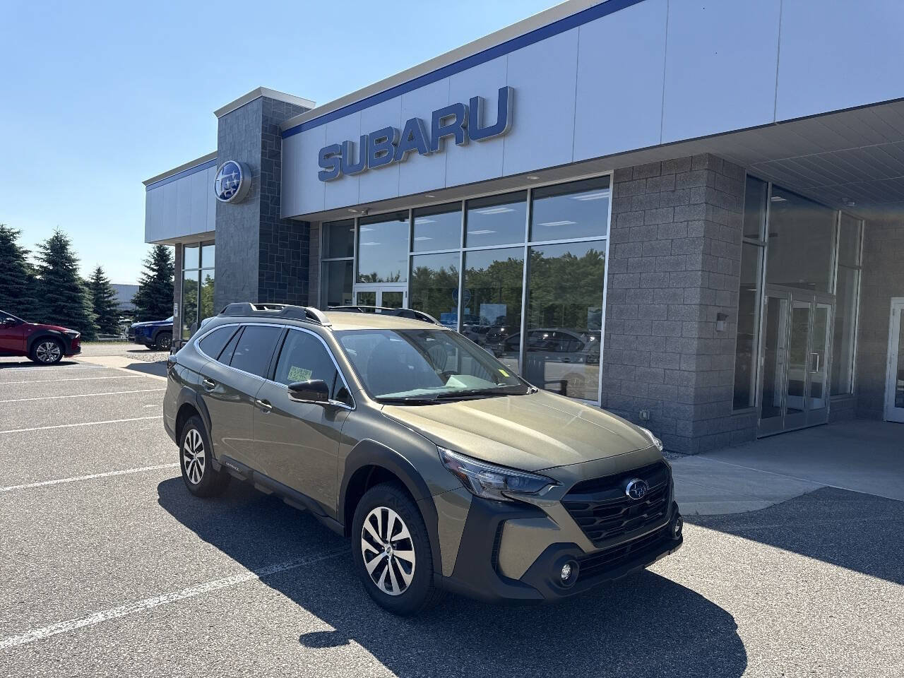 Used 2025 Subaru Outback Premium w/ Popular Package #1A