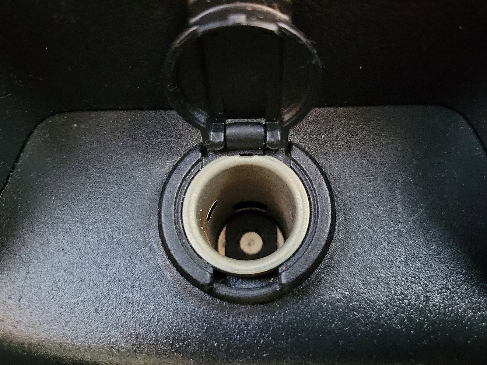 Used 2022 Kia Sportage Nightfall Edition image 24