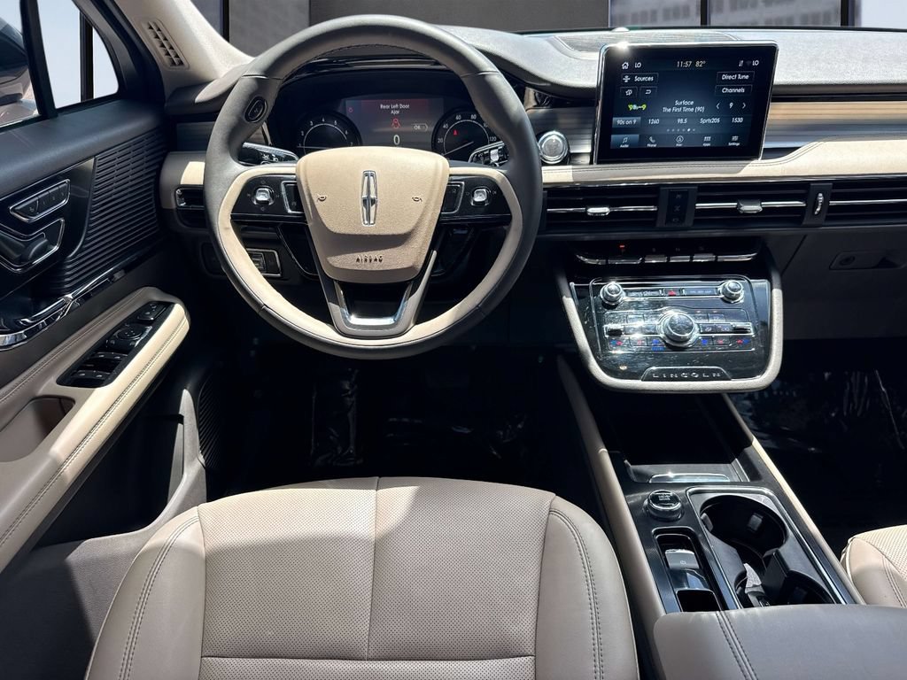 Certified 2022 Lincoln Corsair FWD w/ Equipment Group 101A image 18
